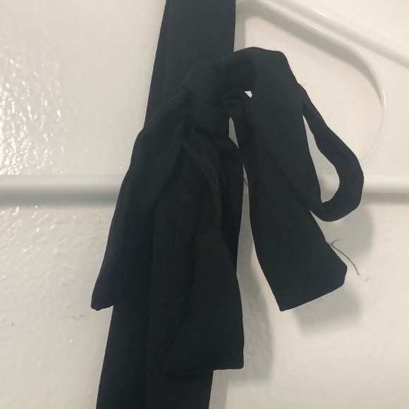 Trixxi Black Sleeveless Blouse with Tie Straps - Picture 3 of 7